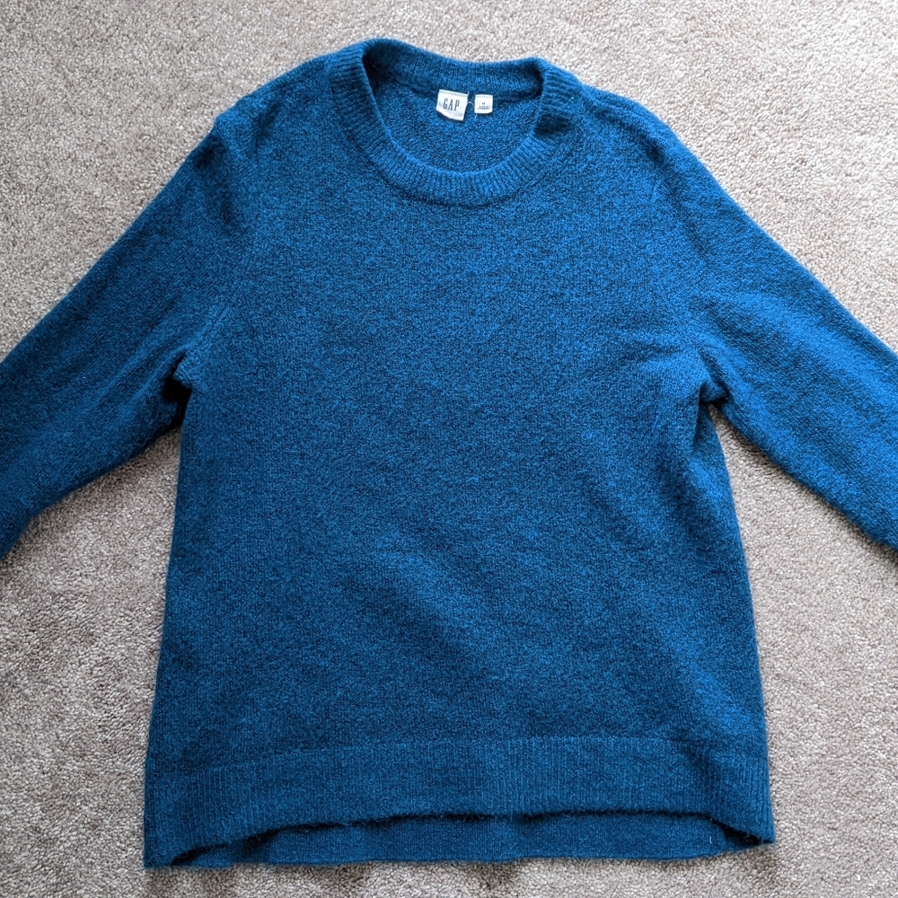 Cozy Blue Gap Long-Sleeved Sweater